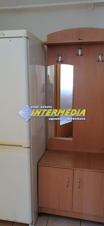 apartament-cu-2-camere-decomandat-si-finisat-de-vanzare-cetate-2