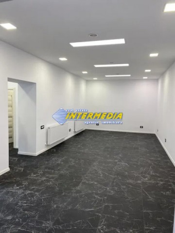 spatiu-de-inchiriat-in-centru-alba-iulia-in-suprafata-de-70-mp-4