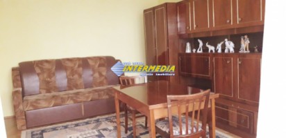 apartament-2-camere-de-inchiriat-cetate-1