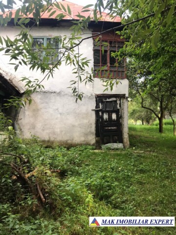 vand-teren-intravilan-2400-mp-poienarii-de-muscel-arges
