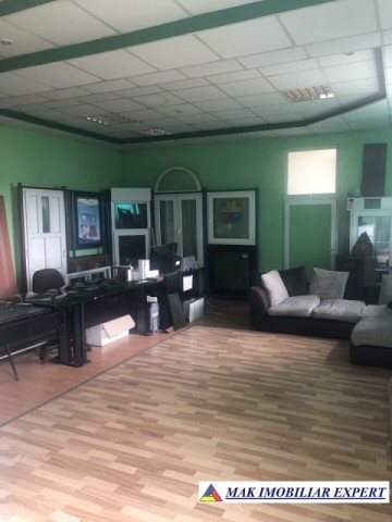 spatiu-comercial-pe1e2e3-140-mpnivel-de-inchiriat-in-campulung-muscel-arges-ideal-pentru-afaceri-7