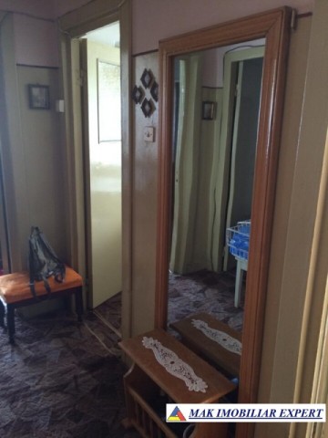 apartament-3-camere-cf-1-et-14-campulung-4