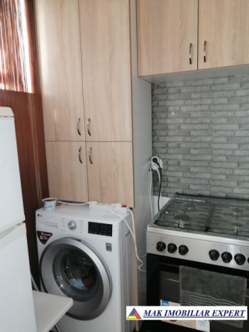 apartament-2-camere-cf-1-et-14-campulung-7