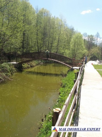 complex-4-corpuri-cladire-teren-5000-mp-berevoiesti-23