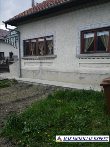 casa-2-camere-teren-400-mp-rucar-3