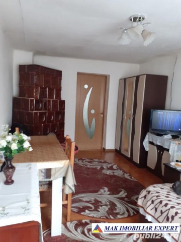 vand-casa-cu-3-camere-si-teren-de-538-mp-in-apa-sarata-campulung-muscel-arges-3