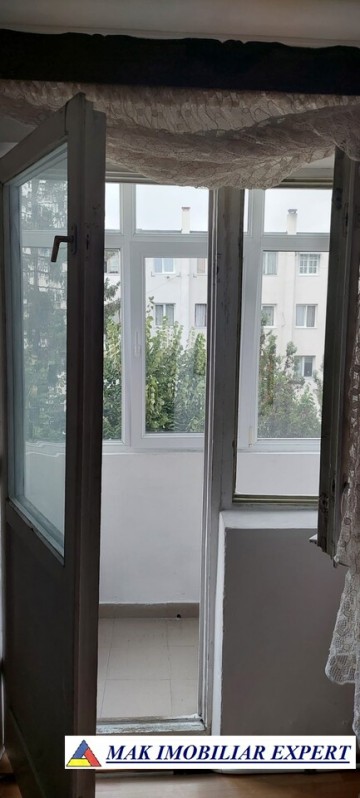 apartament-3-camere-cf-2-et-34-campulung-12