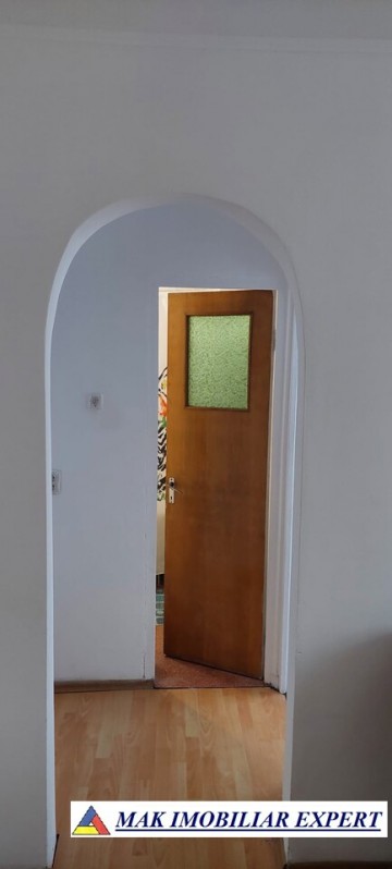 apartament-3-camere-cf-2-et-34-campulung-14