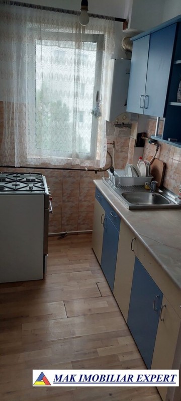 apartament-3-camere-cf-2-et-34-campulung-20