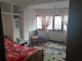 apartament-4-camere-ultracentral-zona-piata-mare-3