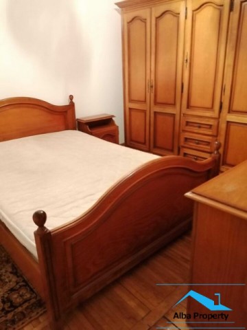 apartament-3-camere-decomandat-cetate-2