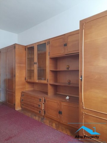 apartament-2-camere-decomandat-cetate