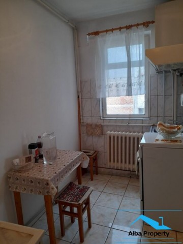 apartament-2-camere-decomandat-cetate-4