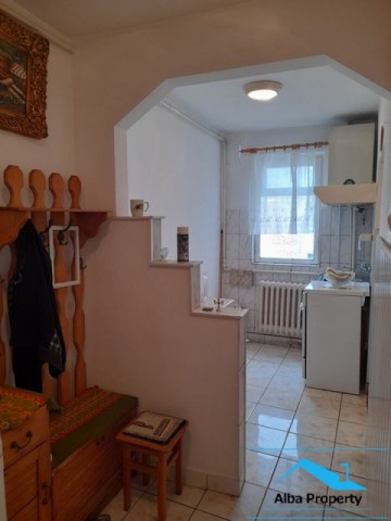 apartament-2-camere-decomandat-cetate-3