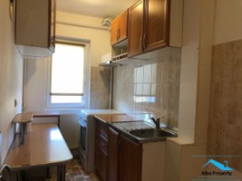 apartament-2-camere-mobilat-utilat-zona-cetate-2