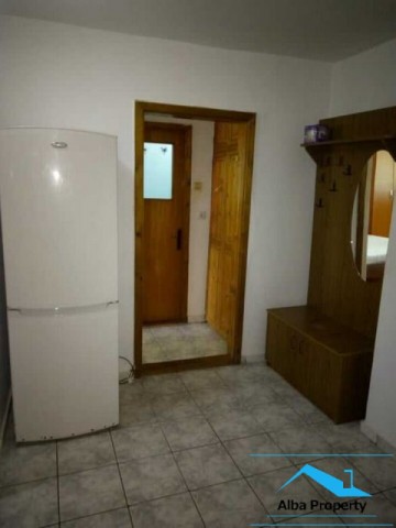 apartament-2-camere-mobilat-utilat-zona-cetate-5