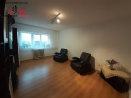 oferta-apartament-2-camere-renovat-de-vanzare-54-mu-alba-iulia-ampoi-3-5
