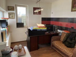 casa-de-vanzare-in-alba-iulia-zona-centru-ideala-pentru-doua-familii-finisata-complet-9
