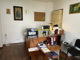 casa-de-vanzare-in-alba-iulia-zona-centru-ideala-pentru-doua-familii-finisata-complet-10