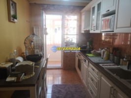 apartament-3-camere-decomandat-etaj-2-cetate-zona-closca