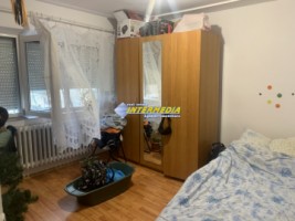 de-vanzare-apartament-2-camere-decomandat-zona-santimbru-8