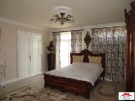 imobil-vila-unicat-cu-arhitectura-extravaganta-in-stil-baroc-id-21961-14