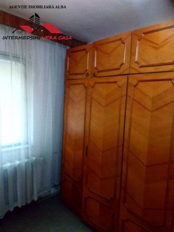 oferta-apartament-2-camere-decomandat-de-vanzare-50-mp-alba-iulia-1