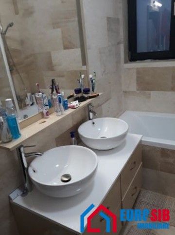 apartament-de-lux-de-inchiriat-zona-selimbar-6
