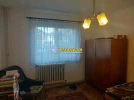 apartament-cu-2-camere-de-vanzare-in-cartie-cetate-zona-bulevard-alba-iulia