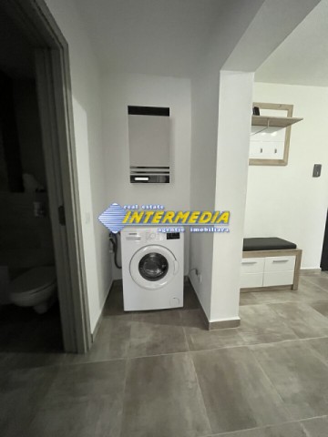 apartament-cu-2-camere-decomandat-renovat-de-inchiriat-in-cetate-zona-piata-5