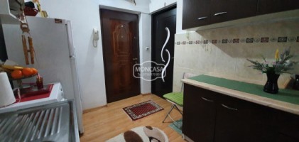 apartament-2-camere-etaj-2-bloc-caramida-zona-scoala-7-1
