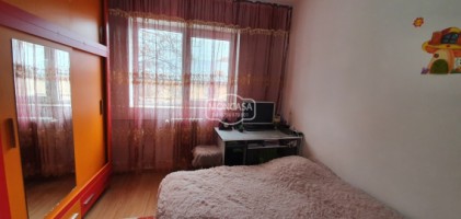 apartament-2-camere-etaj-2-bloc-caramida-zona-scoala-7-9