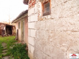 casa-veche-cu-teren-542-mp-id-22296-2