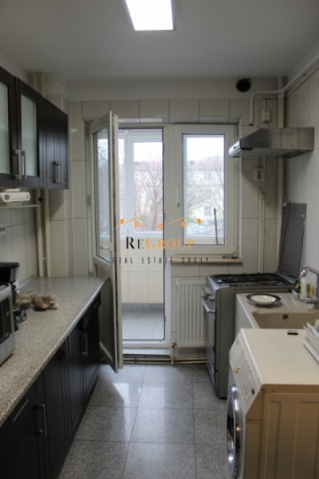 apartament-3-camere-decomandat-etaj-intermediar-bulevardul-independentei-4