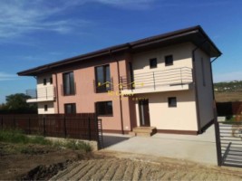 case-tip-duplex-de-vanzare-in-valea-lupului-4