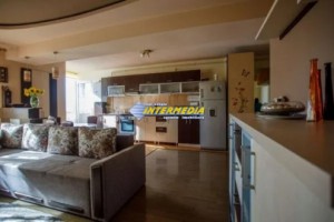 de-vanzare-apartament-3-camere-decomandat-in-cetate-bloc-nou-etaj-3-mobila-5