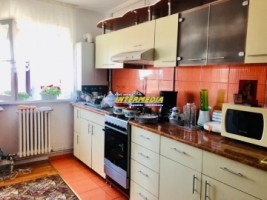 apartament-2-camere-de-vanzare-in-alba-iulia-zona-cetate-renovat-cu-pivnita