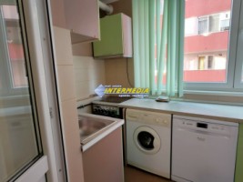 apartament-cu-2-camere-de-inchiriat-in-alba-iulia-mobilat-si-utilat-complet-zona-centru-9