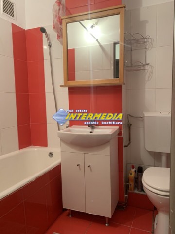 garsoniera-cf1-cetate-closca-etaj-2-cu-boxa-bloc-de-caramida-si-izolat-complet-mobilata-si-utilata-11
