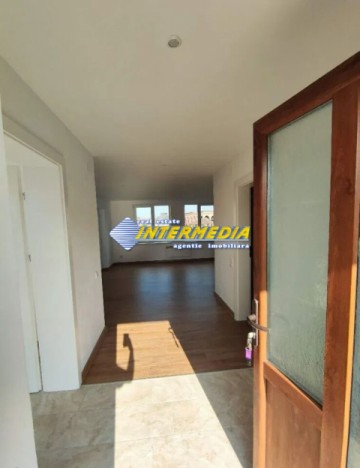 casa-cu-4-camere-finisata-la-cheie-de-vanzare-alba-iulia-teren-335-mp-10