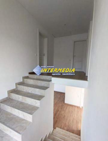 casa-cu-4-camere-finisata-la-cheie-de-vanzare-alba-iulia-teren-335-mp-11