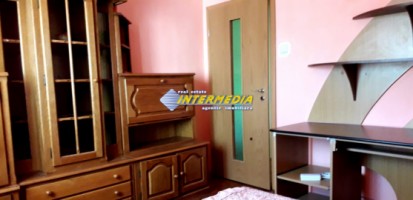apartament-3-camere-decomandat-de-inchiriat-cetate-20