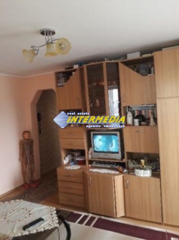 apartament-de-vanzare-3-camere-alba-iulia-zona-cetate-4