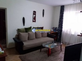 2-camere-de-vanzare-in-cetate-zona-bulevard