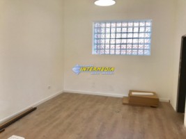 spatii-de-inchiriat-in-centru-alba-iulia-finisata-ultramodern-4