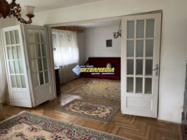 casa-de-vanzare-in-oarda-2
