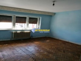 apartament-2-camere-decomandat-de-vanzare-cetate-5
