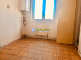 apartament-3-camere-de-vanzare-in-alba-iulia-zona-ampoi-3-2