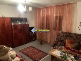 apartament-2-camere-decomandat-cetate-2
