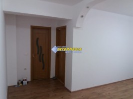apartament-cu-2-camere-si-living-de-vanzare-in-bloc-nou-in-centru-1